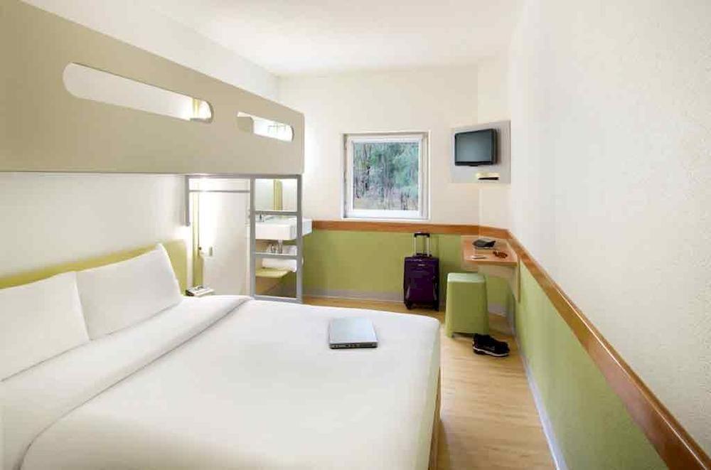 Ibis Budget Канберра Экстерьер фото