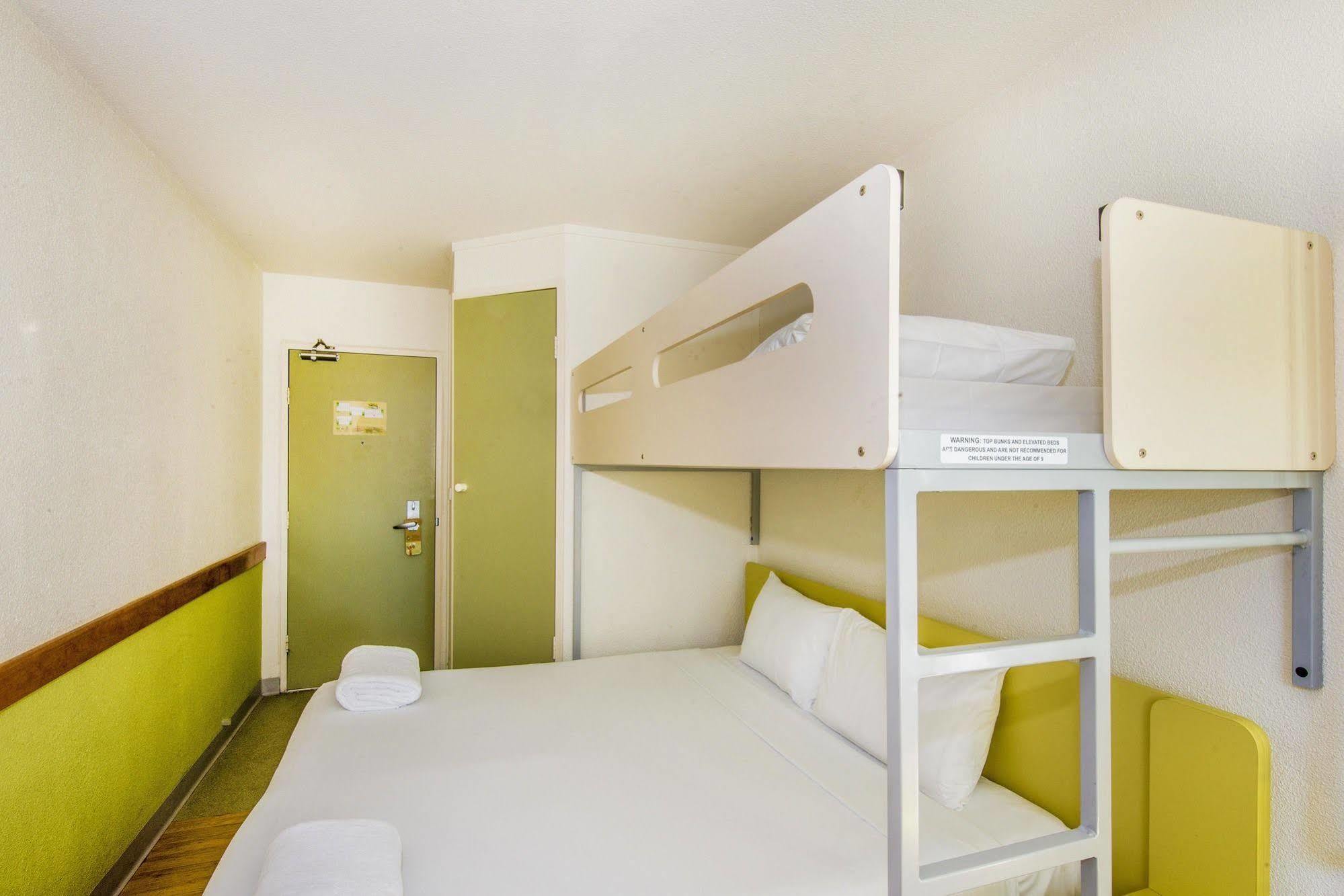 Ibis Budget Канберра Экстерьер фото